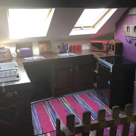 Apartment Happy Hippy